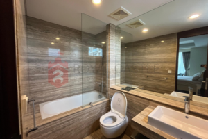 Royal Castle Property (3)